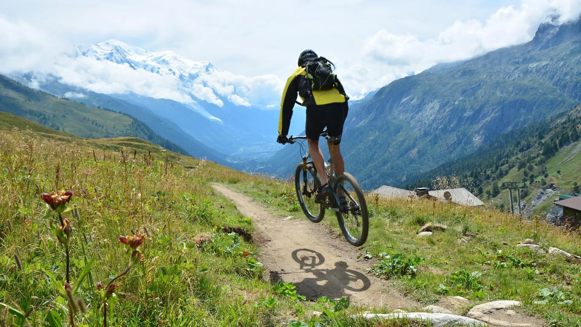 Residence Grand Roc - Bruyeres 104 - Happy Rentals Chamonix Apartment