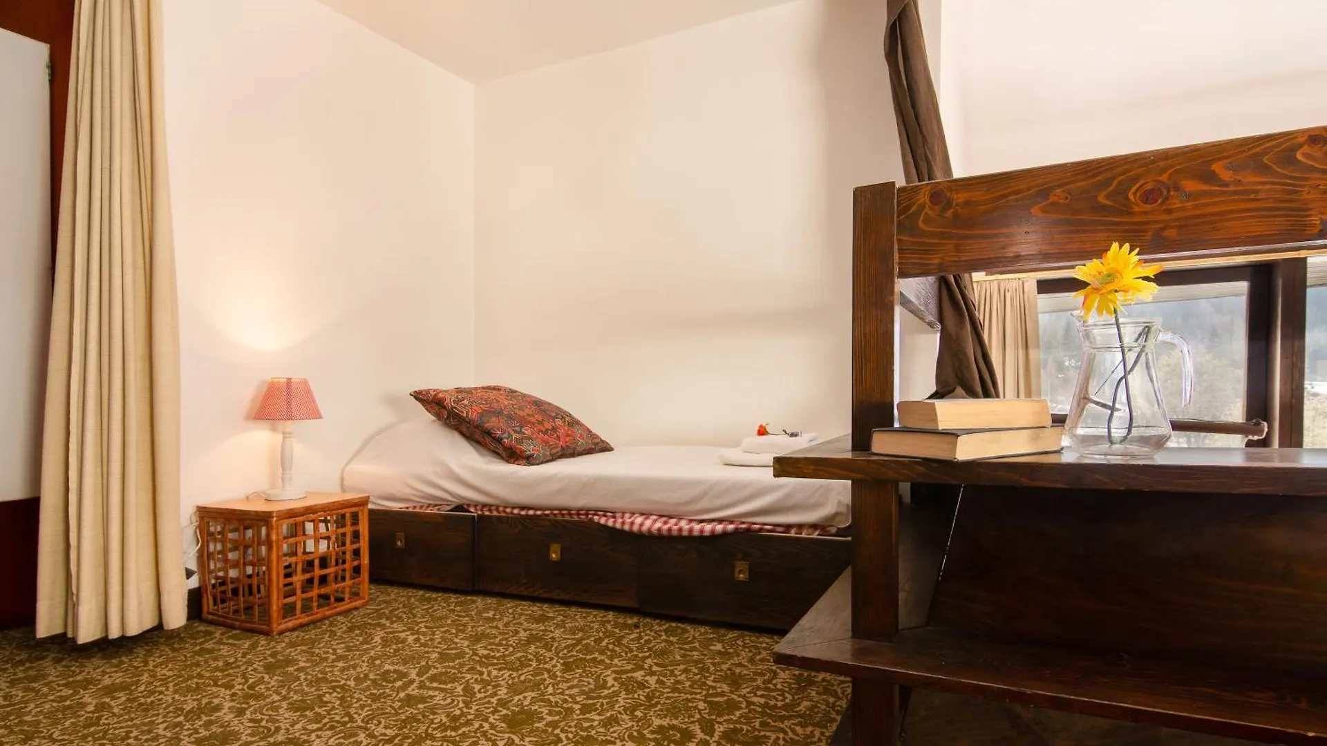 Apartment Residence Grand Roc - Bruyeres 104 - Happy Rentals Chamonix France